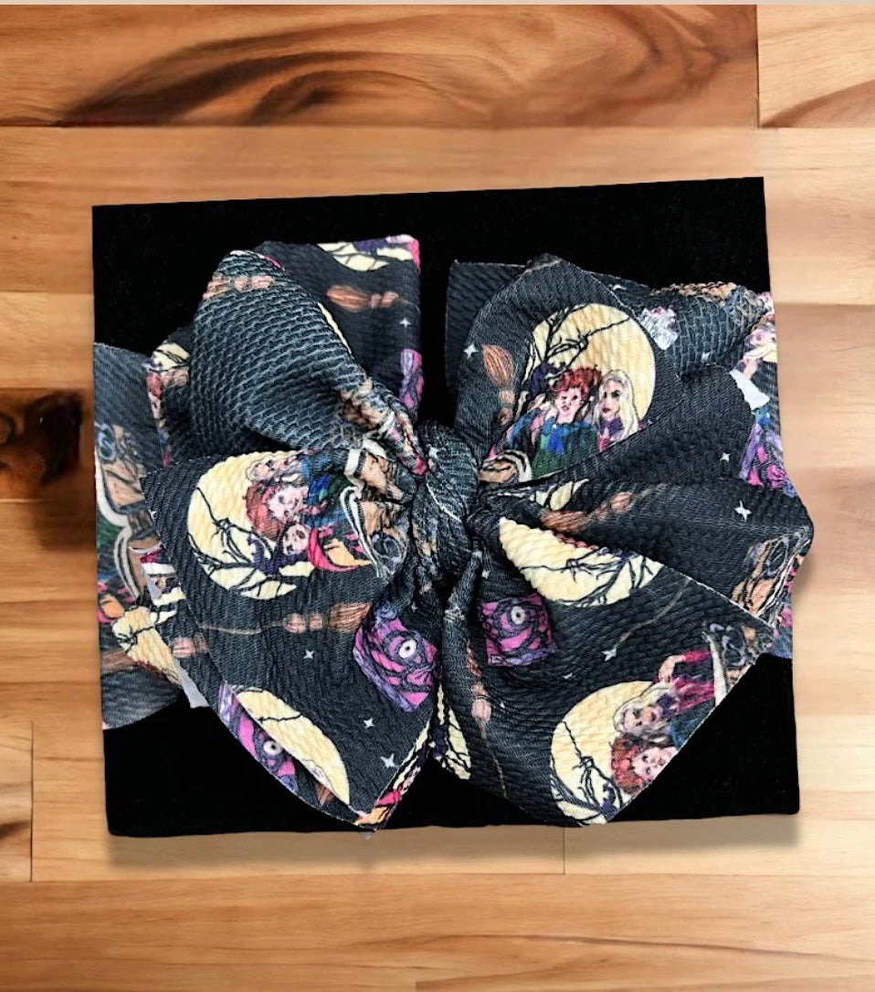 L Sanderson Sisters Bow