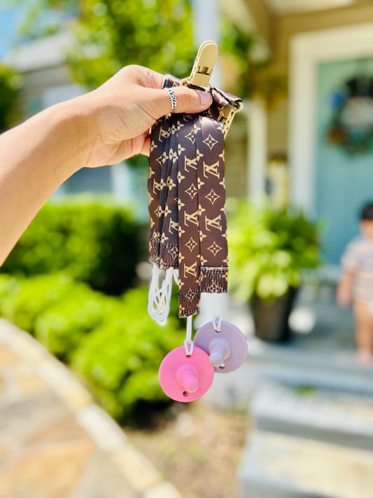 Boujee Paci clips